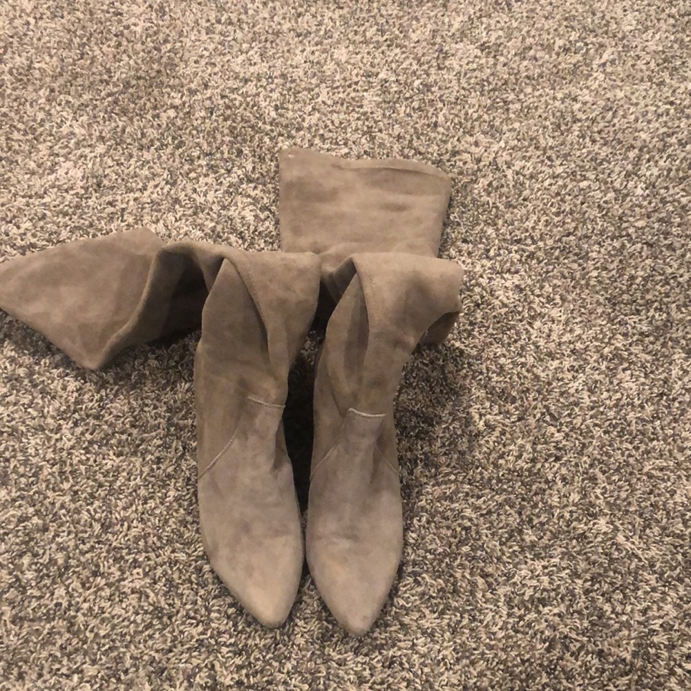 Goodnight Macaroon over the knee boots - Picture 5 of 5
